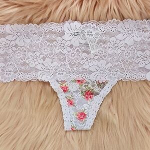 Brand New PINK Victoria's Secret Thong Panty-XS